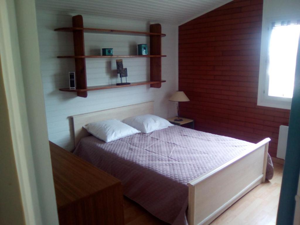 Gite T2 Avec Grande Piscine Apartman Villeneuve-la-Comptal Kültér fotó