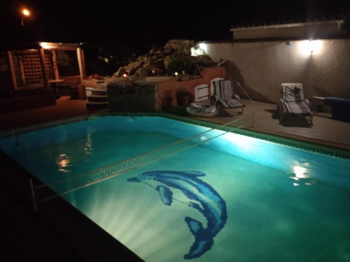Gite T2 Avec Grande Piscine Apartman Villeneuve-la-Comptal Kültér fotó